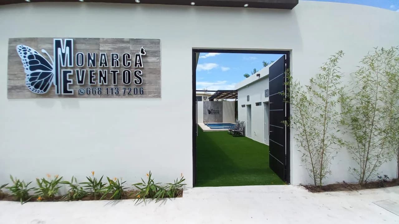 SALA DE FIESTAS CON ALBERCA