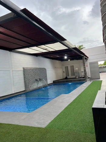 10_2913 | Sala de fiestas en venta | Castillo Bienes Raíces