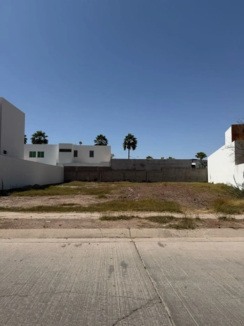 5_2828 | TERRENO EN VENTA PRIVADA ALMENAS PORTAL DE HIERRO | Castillo Bienes Raíces