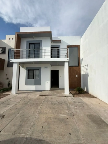 5_2900 | CASA EN RENTA FRACC VIÑEDOS 3 REC AMUEBLADA | Castillo Bienes Raíces