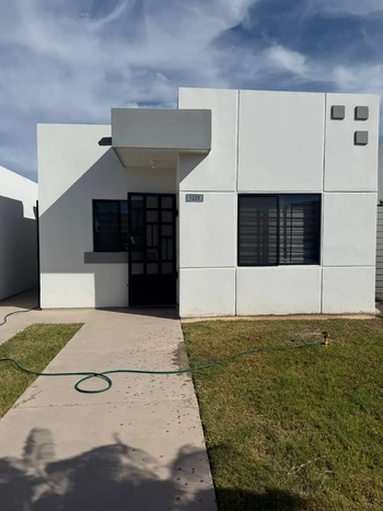 5_3048 | CASA EN RENTA FRACC ANDALUCIA | Castillo Bienes Raíces