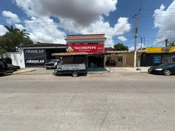 14_3128 | AMPLIA CASA CON TERRENO ADJUNTO | Castillo Bienes Raíces